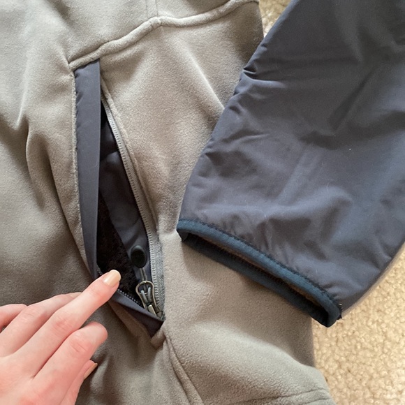 ✨HP✨ NWT LL Bean wind pro zip up fleece - Picture 3 of 8